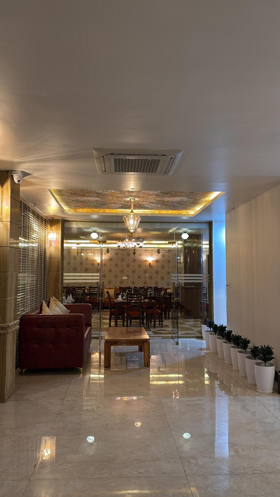 Sterling Kastoori Rudraprayag Hotel Kültér fotó